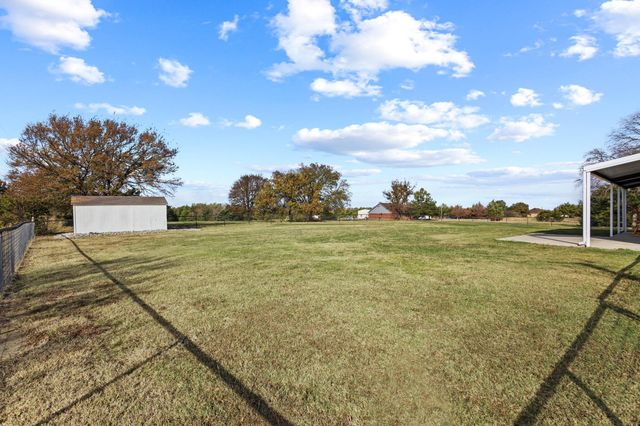 4211 Fm 897, Dodd City, TX 75438