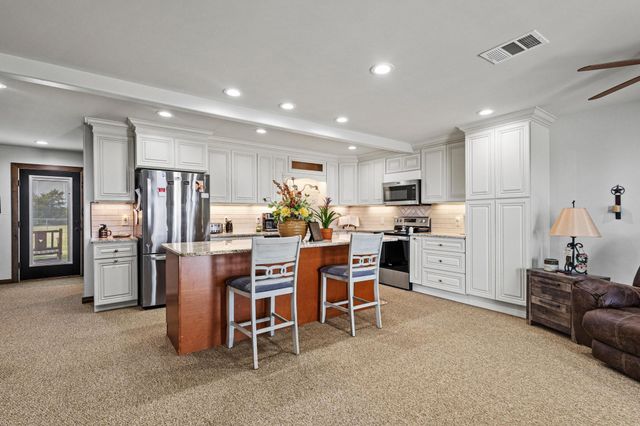 4211 Fm 897, Dodd City, TX 75438