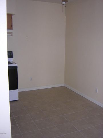 4940 E Holly Street Apt B, Phoenix, AZ 85008