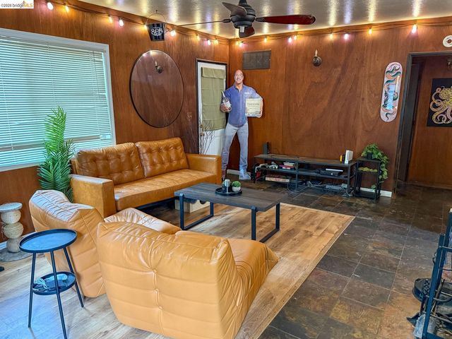 22888 Highland Dr, Twain Harte, CA 95383