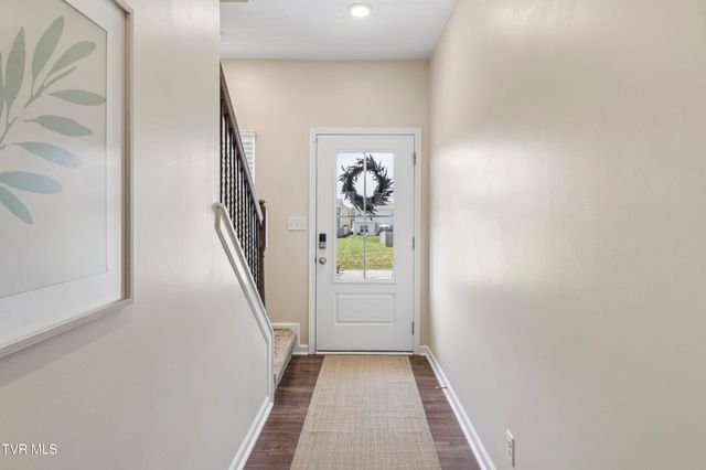 99 Sessile Court, Johnson City, TN 37604