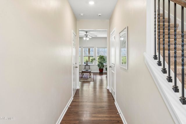 99 Sessile Court, Johnson City, TN 37604