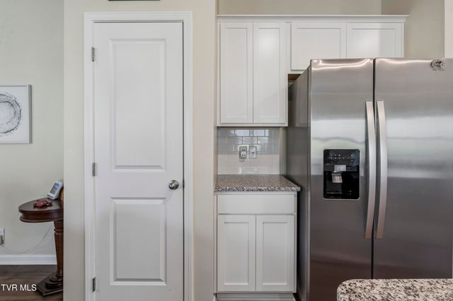 99 Sessile Court, Johnson City, TN 37604