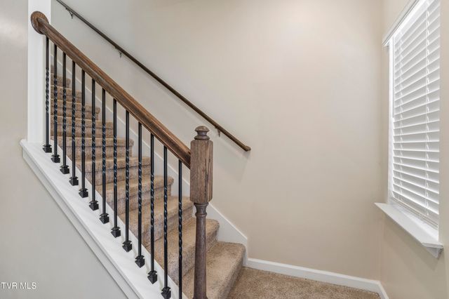 99 Sessile Court, Johnson City, TN 37604