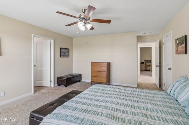 99 Sessile Court, Johnson City, TN 37604