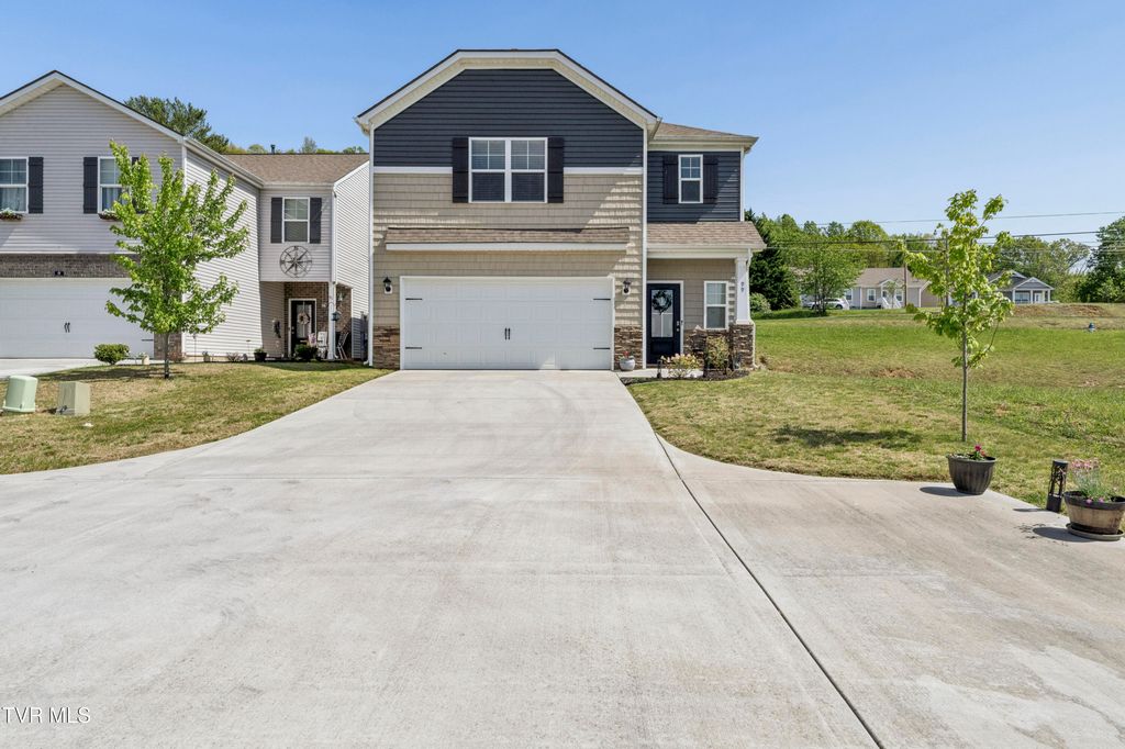 99 Sessile Court, Johnson City, TN 37604