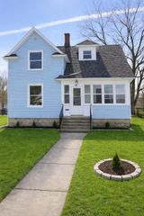 12 E 19th Street, Holland, MI 49423