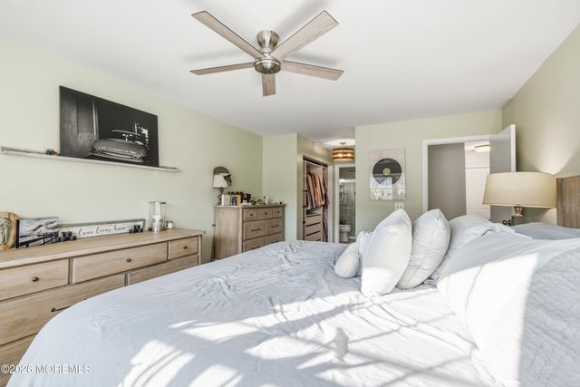 231 Atlantic Street 59, Keyport, NJ 07735