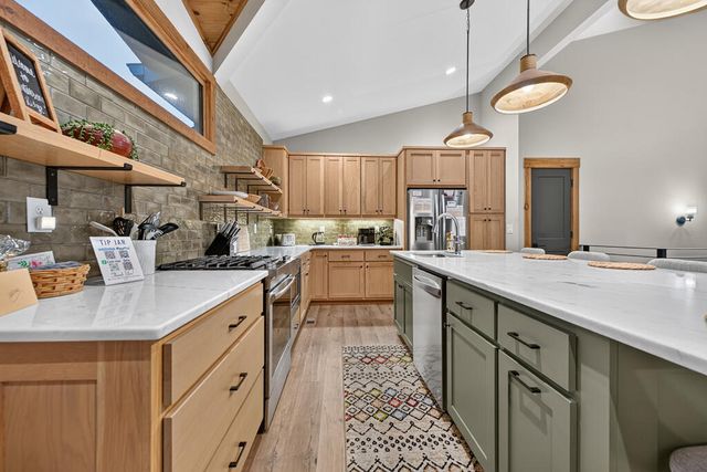 149 Watersong Bluff, Ellijay, GA 30540