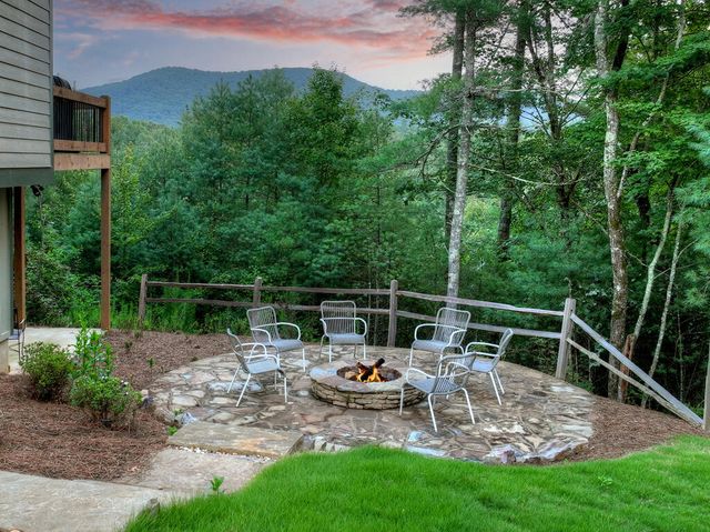 149 Watersong Bluff, Ellijay, GA 30540