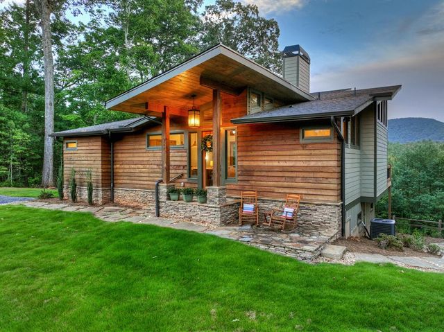 149 Watersong Bluff, Ellijay, GA 30540