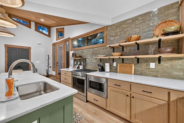 149 Watersong Bluff, Ellijay, GA 30540