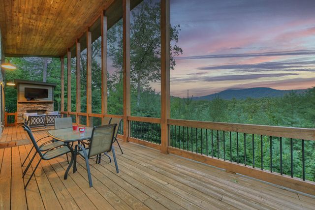 149 Watersong Bluff, Ellijay, GA 30540