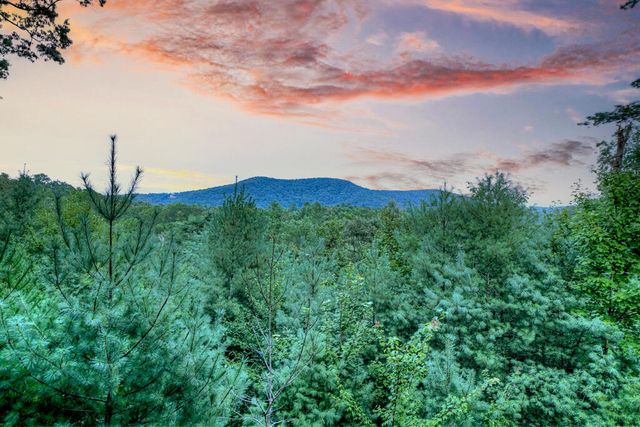 149 Watersong Bluff, Ellijay, GA 30540