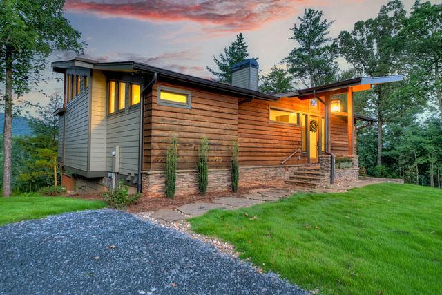 149 Watersong Bluff, Ellijay, GA 30540