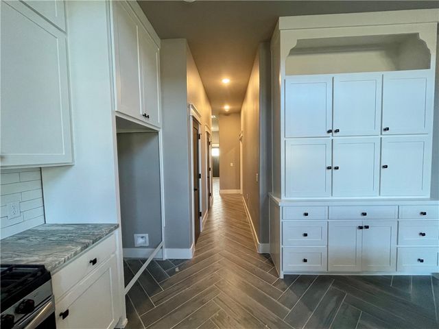 7667 W Gibbs Road, Springdale, AR 72762