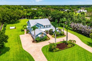 2952 SW Buena Vista Drive, Palm City, FL 34990