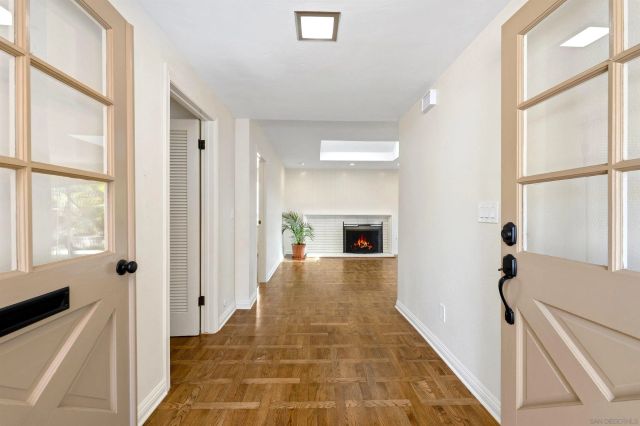 5577 Honors Dr, San Diego, CA 92122