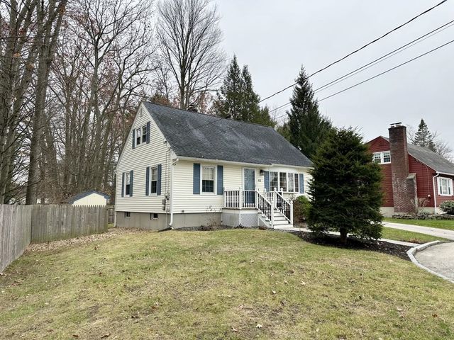 43 Carver Street, Manchester, NH 03109