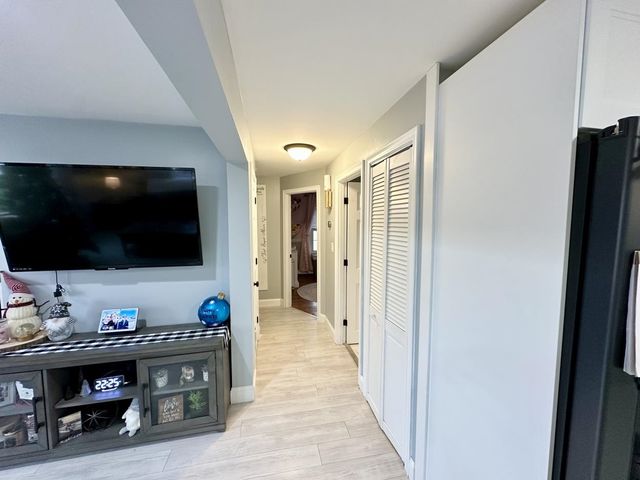 43 Carver Street, Manchester, NH 03109