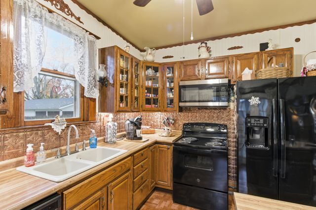 213 Front Street, Groveport, OH 43125