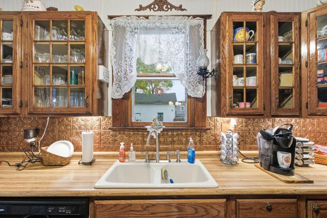 213 Front Street, Groveport, OH 43125