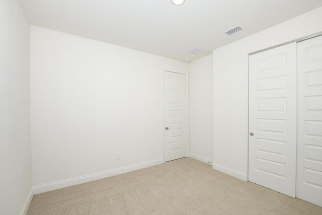 6312 NW Cloverdale Avenue, Port St Lucie, FL 34987