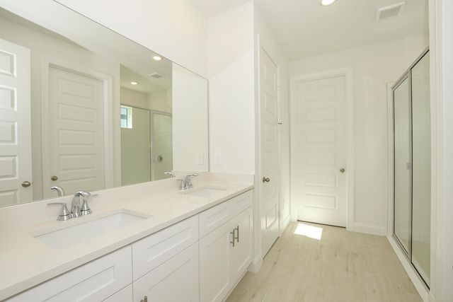 6312 NW Cloverdale Avenue, Port St Lucie, FL 34987