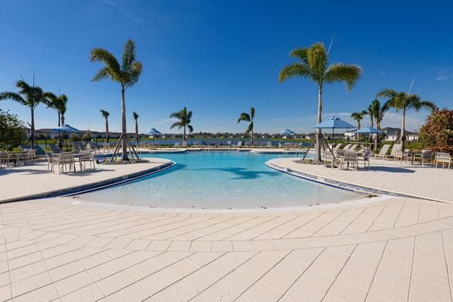 6312 NW Cloverdale Avenue, Port St Lucie, FL 34987