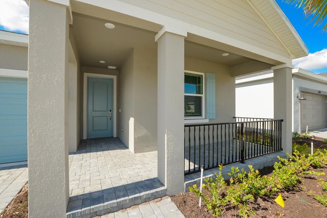 6312 NW Cloverdale Avenue, Port St Lucie, FL 34987