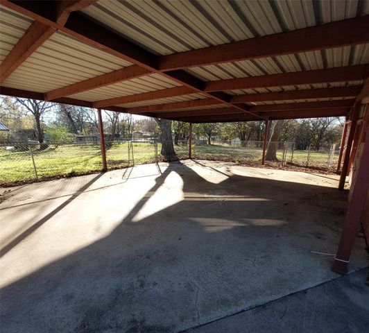 2425 Juanita Drive, Denison, TX 75020