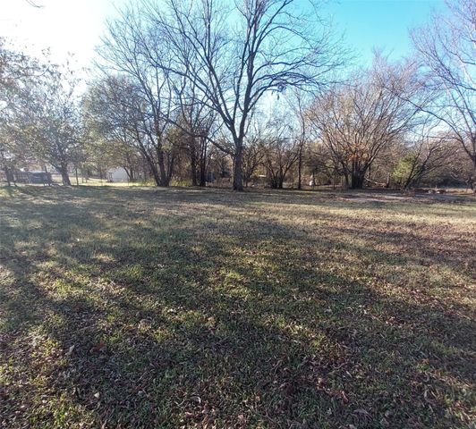 2425 Juanita Drive, Denison, TX 75020