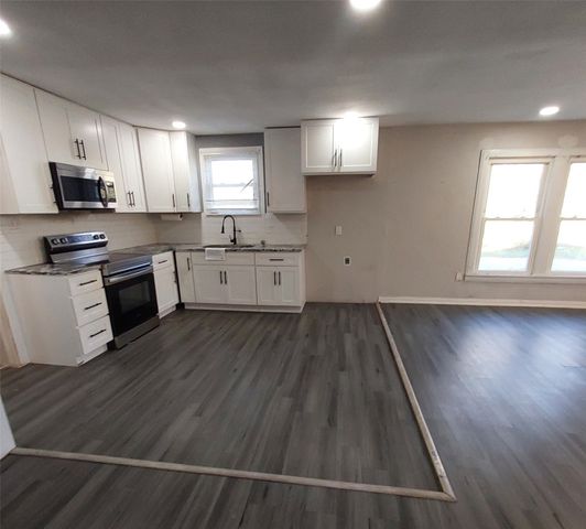 2425 Juanita Drive, Denison, TX 75020