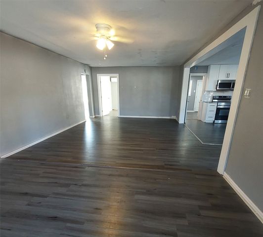 2425 Juanita Drive, Denison, TX 75020