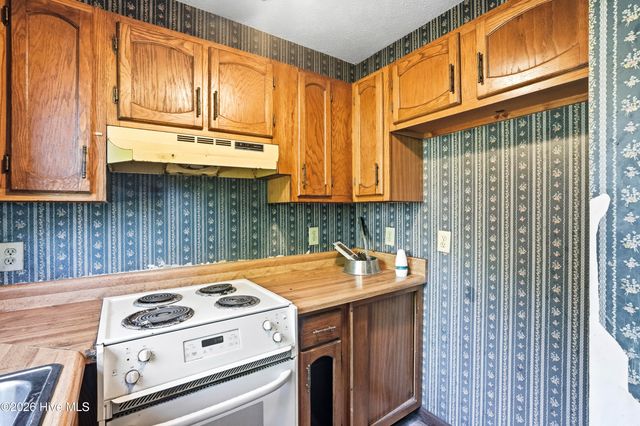 5100 Masonboro Loop Road, Wilmington, NC 28409
