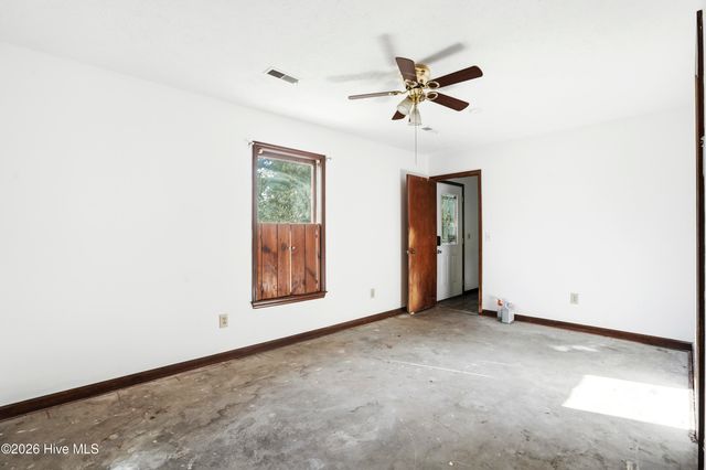 5100 Masonboro Loop Road, Wilmington, NC 28409