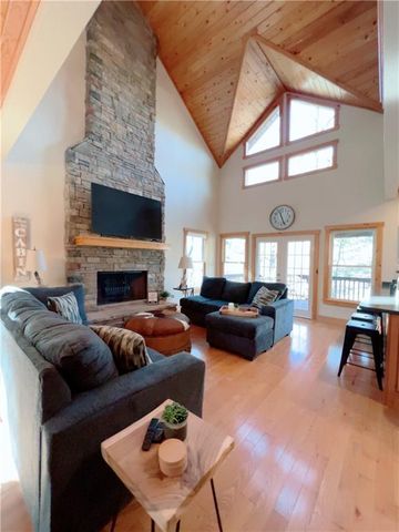 310 Highland Trail, Cleveland, GA 30528