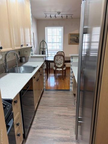 8429 153rd Avenue 3M, Howard Beach, NY 11414