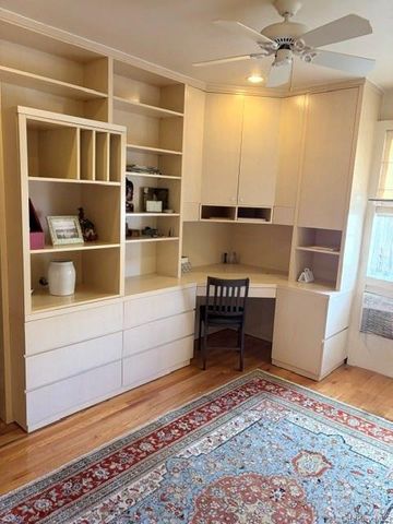 8429 153rd Avenue 3M, Howard Beach, NY 11414