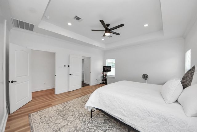 140 Quiet Springs Trail Street, Willis, TX 77378
