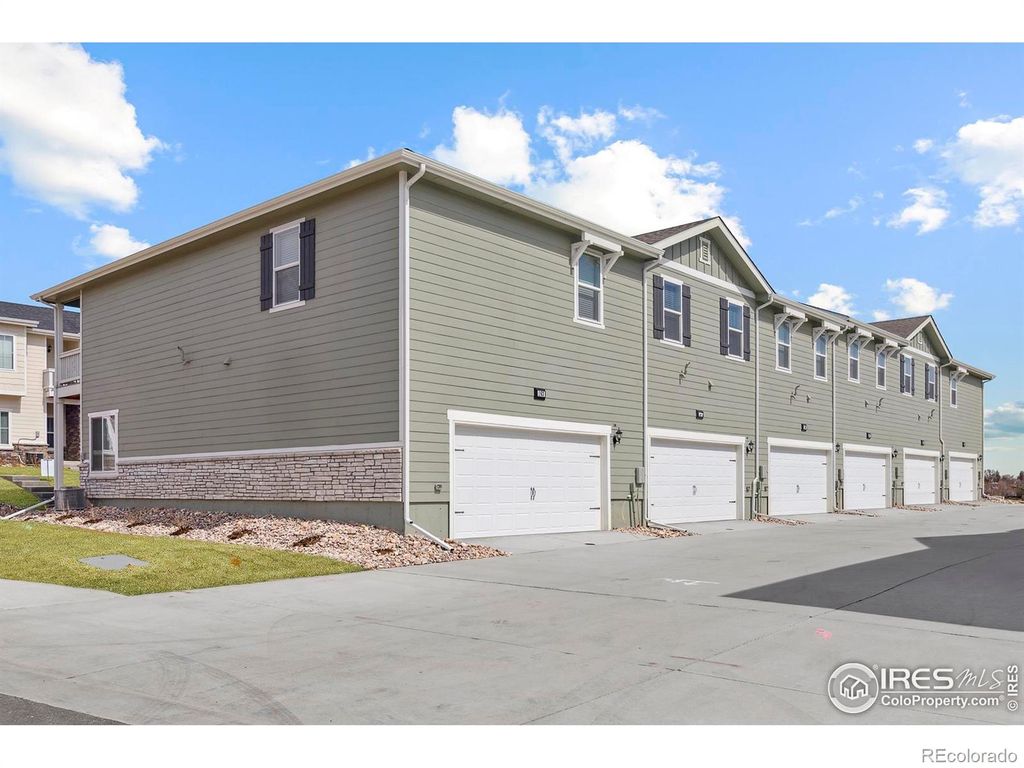 199 Robin Road, Johnstown, CO 80534