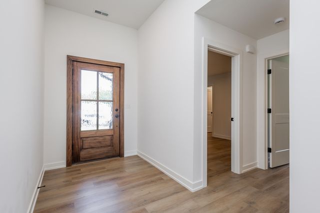 2620 LENTZ DR, Columbia, MO 65202