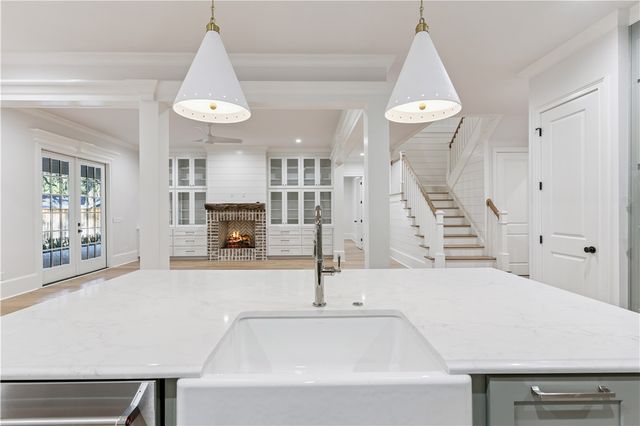 122 Red Bird Lane, St Simons Island, GA 31522