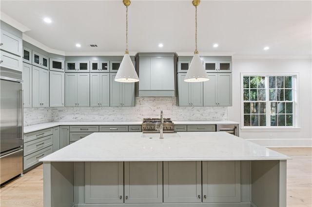 122 Red Bird Lane, St Simons Island, GA 31522