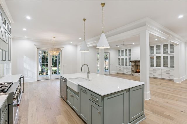 122 Red Bird Lane, St Simons Island, GA 31522