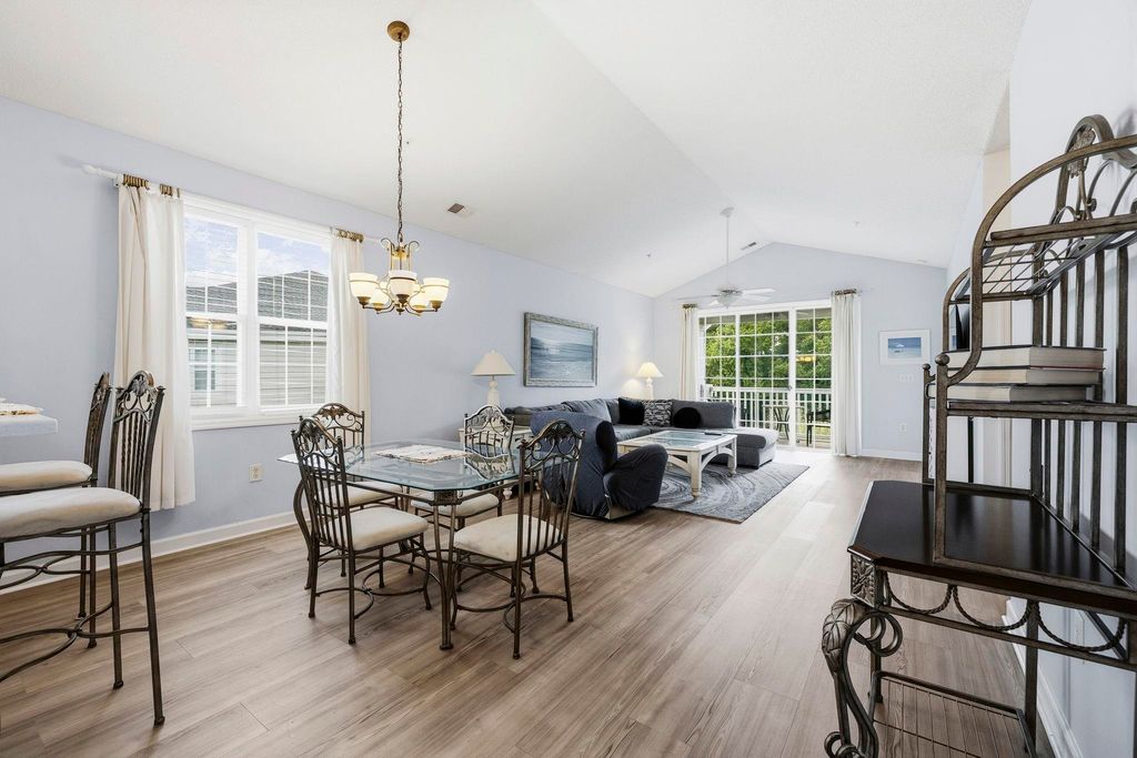 5825 Catalina Dr Unit 231, North Myrtle Beach, SC 29582 — photo 5