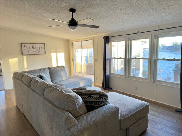 85 County Road 2607, Pittsburg, TX 75686