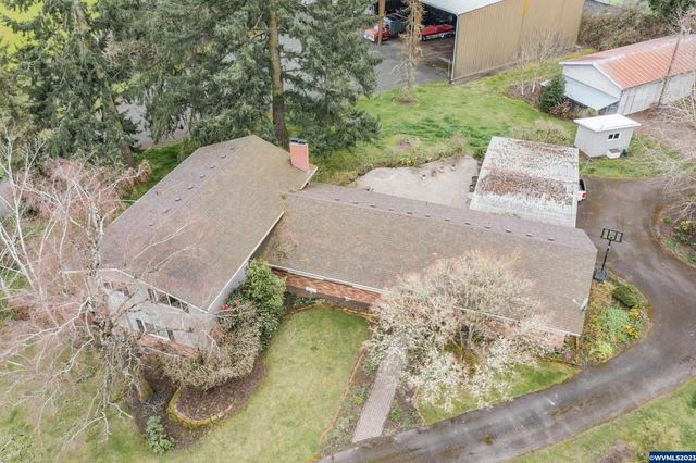 9650 Hoffman Rd, Independence, OR 97351
