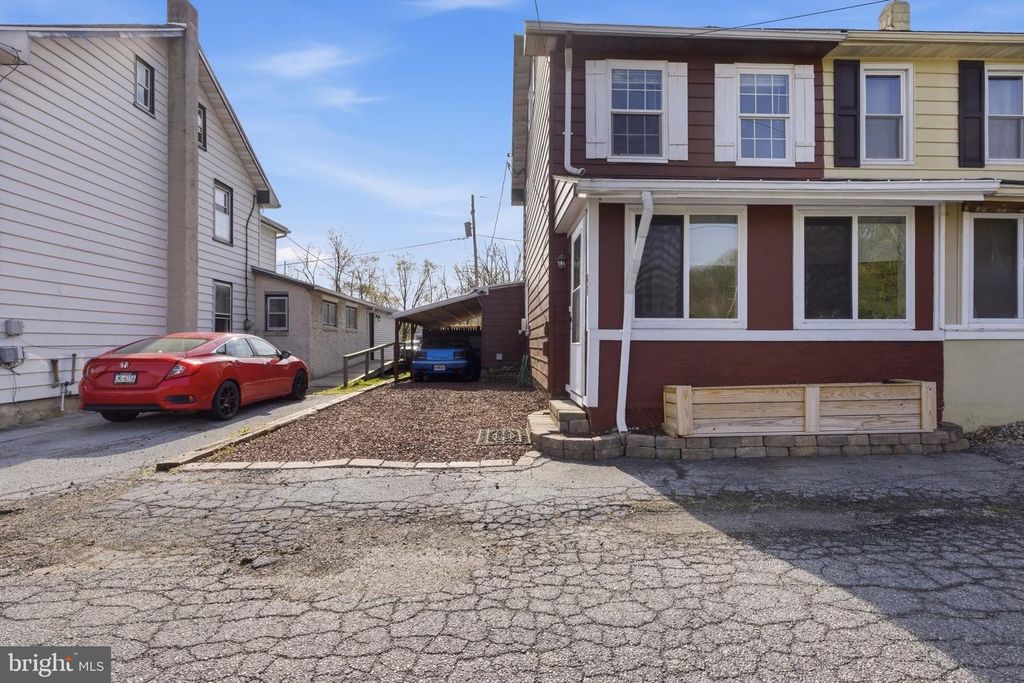 23 SEYFERT DR, Birdsboro, PA 19508