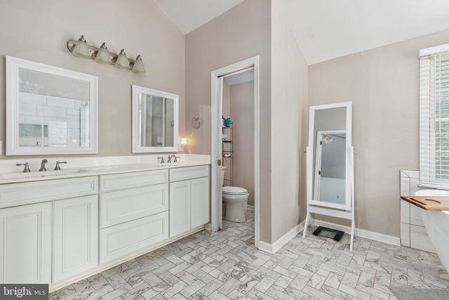12660 BELLEFLOWER LN, Fredericksburg, VA 22407